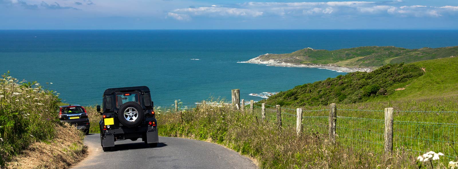 AIR conditioning service & regas AT CR Motor Engineers